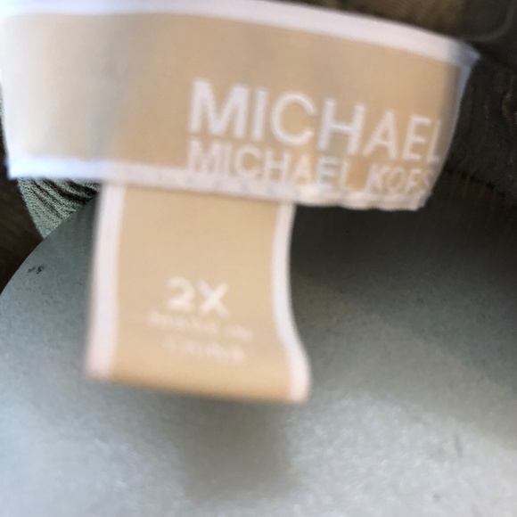 Michael Kors Green Blouse - Picture 5 of 6